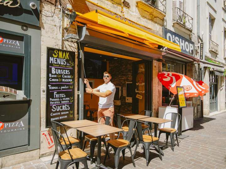 ABK CREATION 37 SAS 10