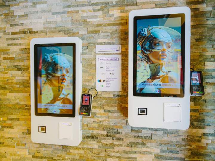 ABK CREATION 37 SAS 16