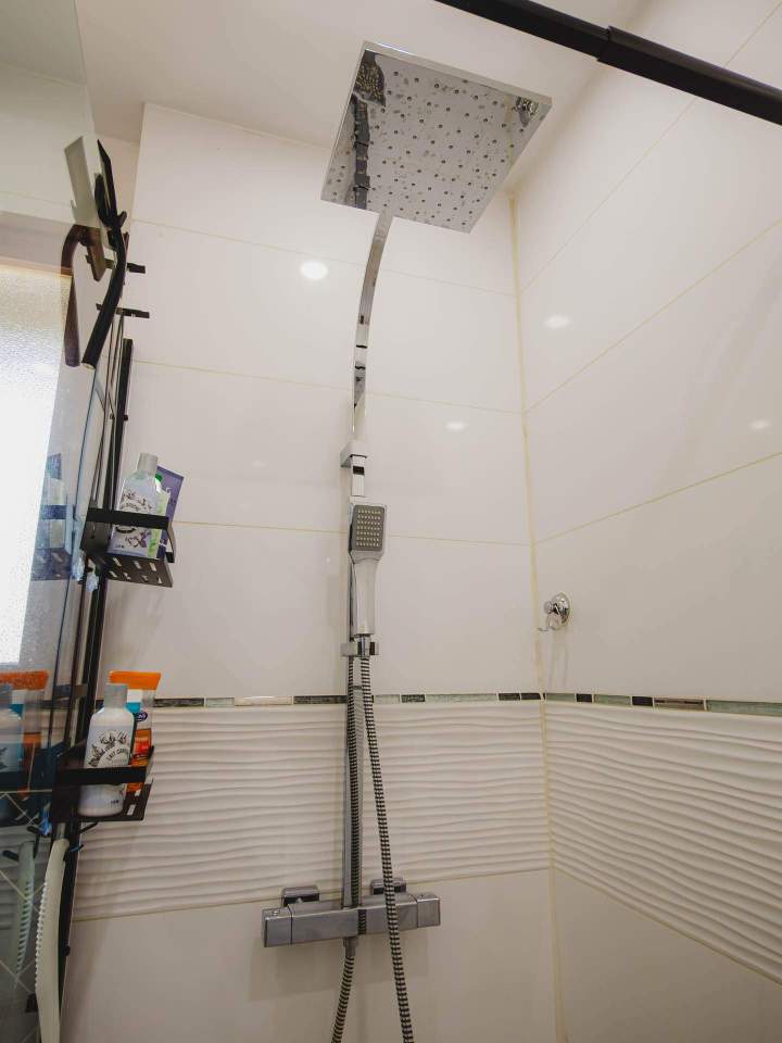 ABK CREATION 37 SAS 6